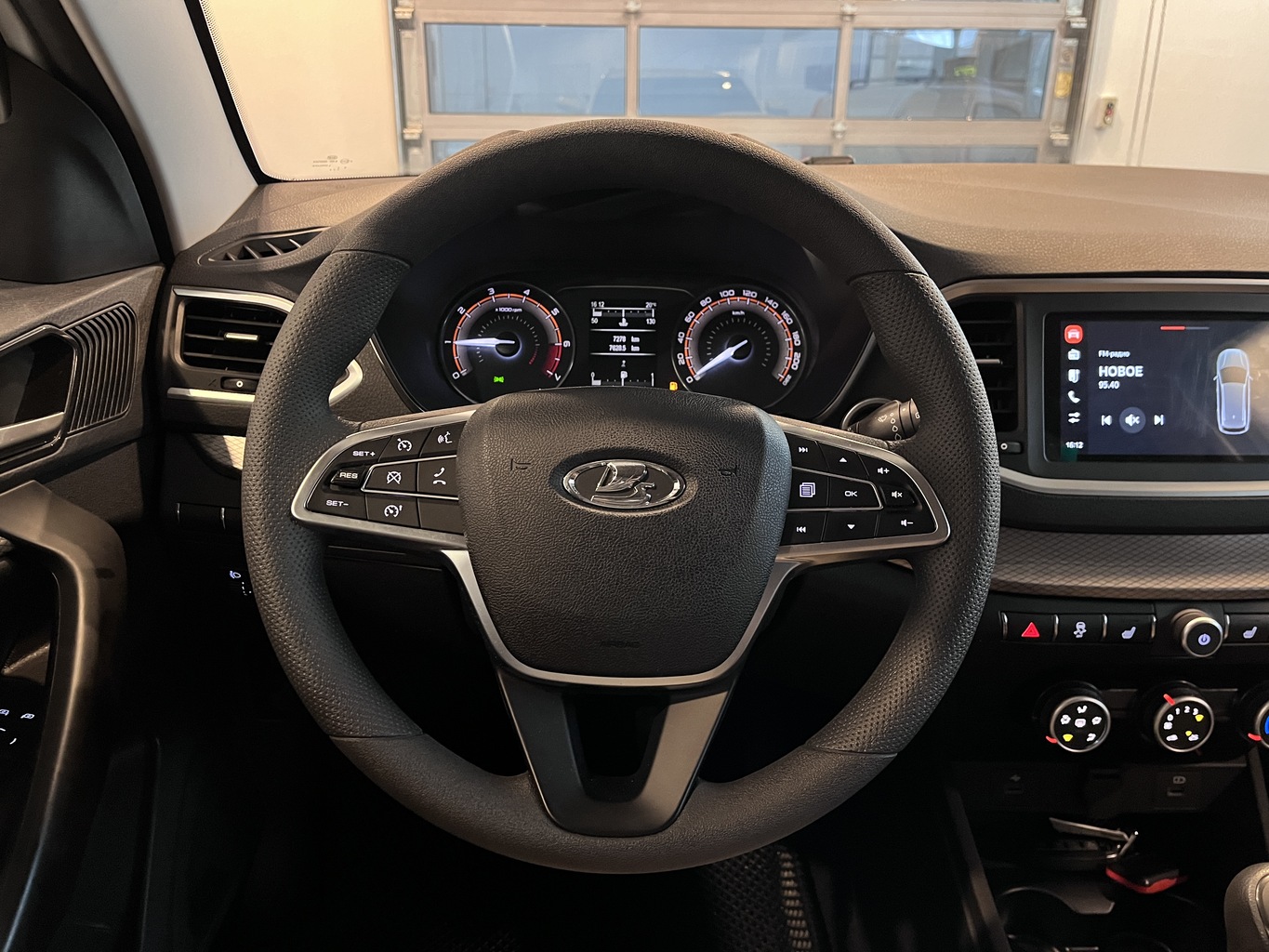 LADA VESTA