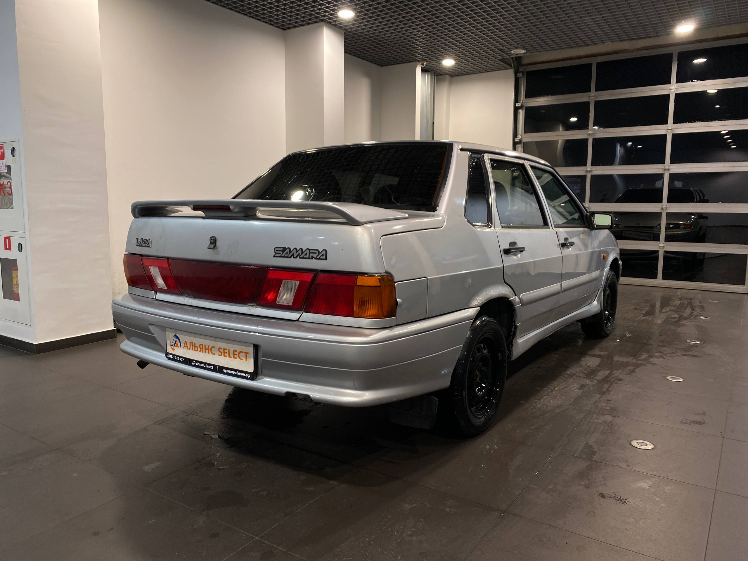 LADA 2115