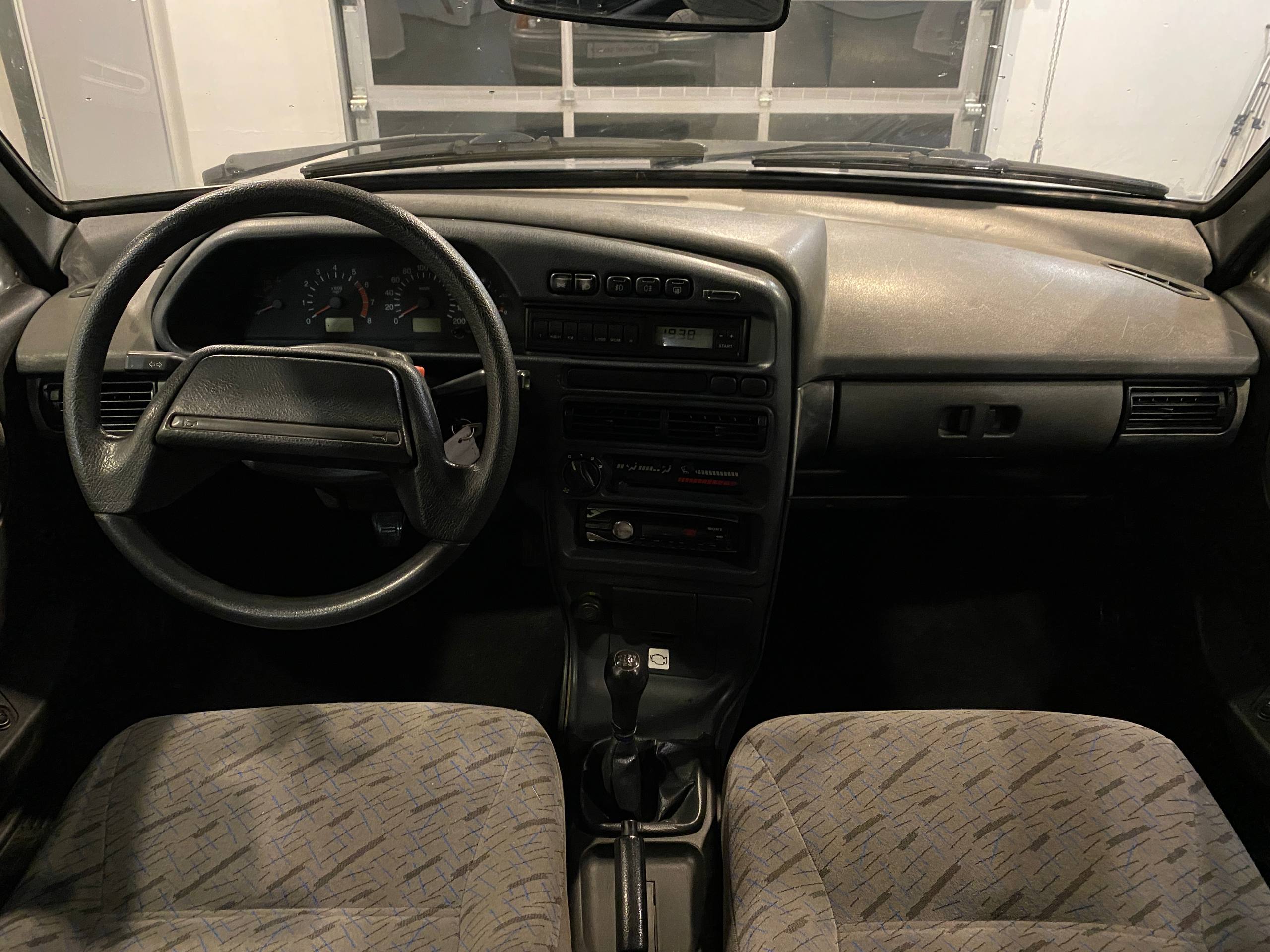 LADA 2115