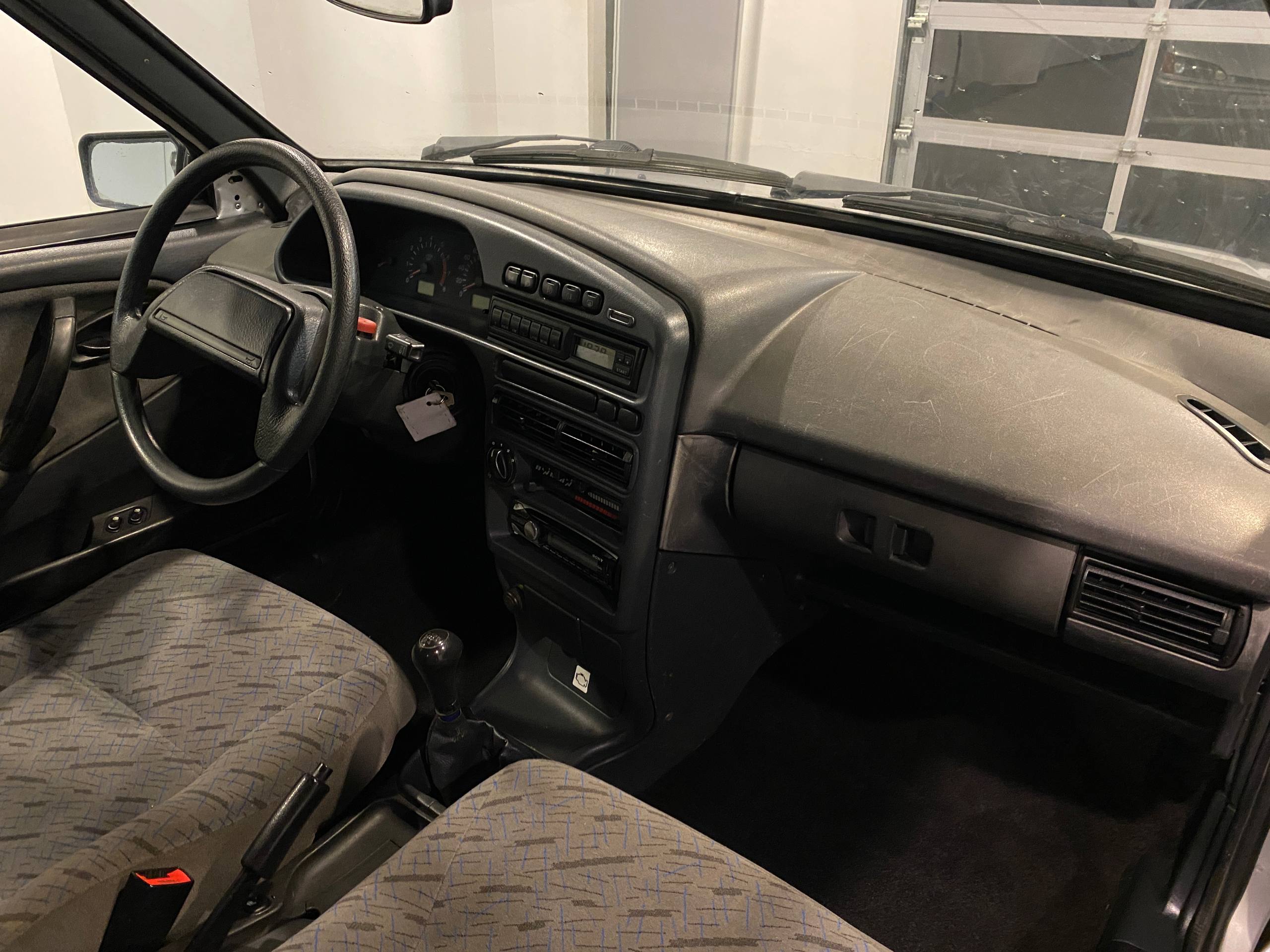 LADA 2115