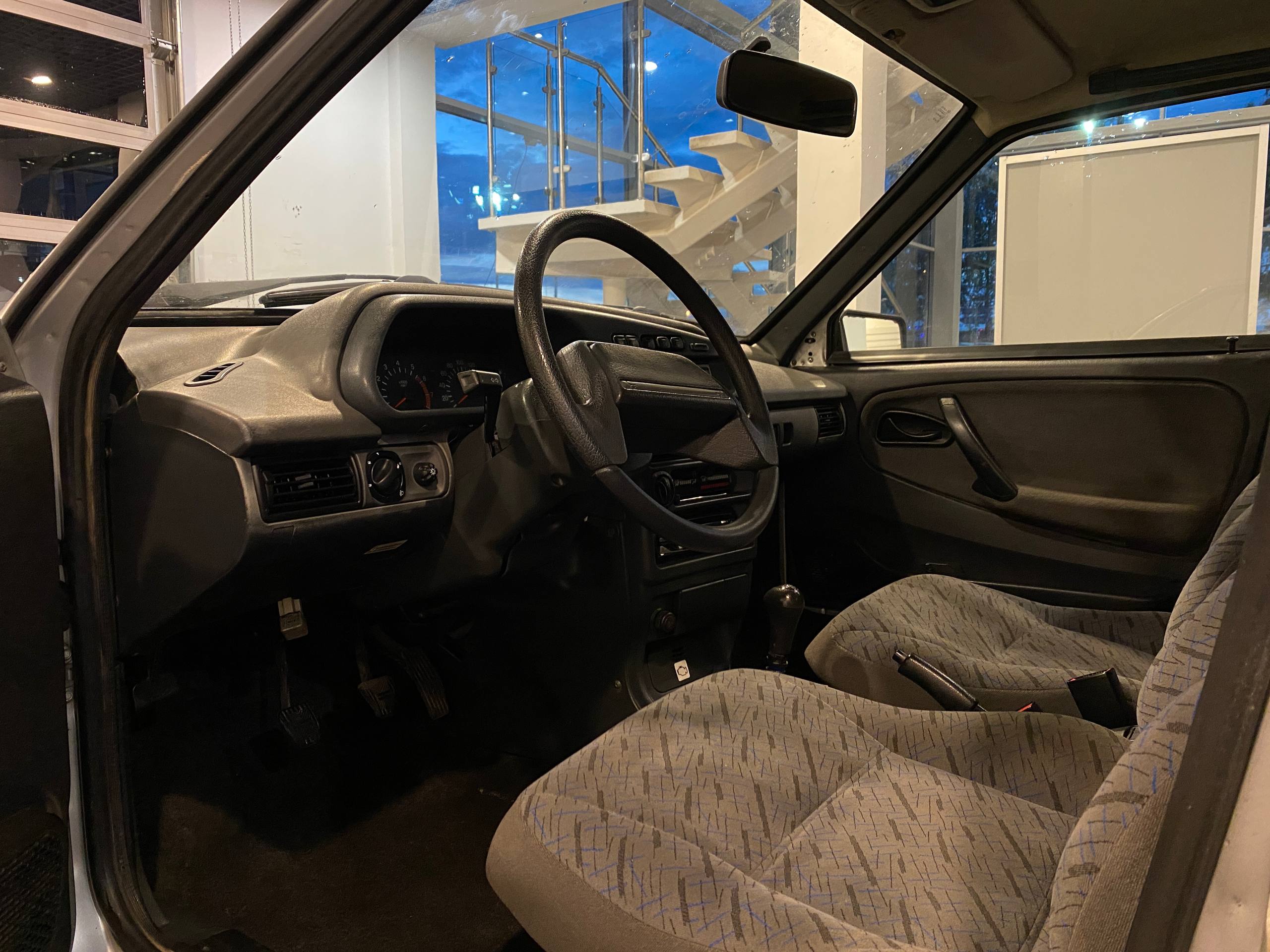 LADA 2115