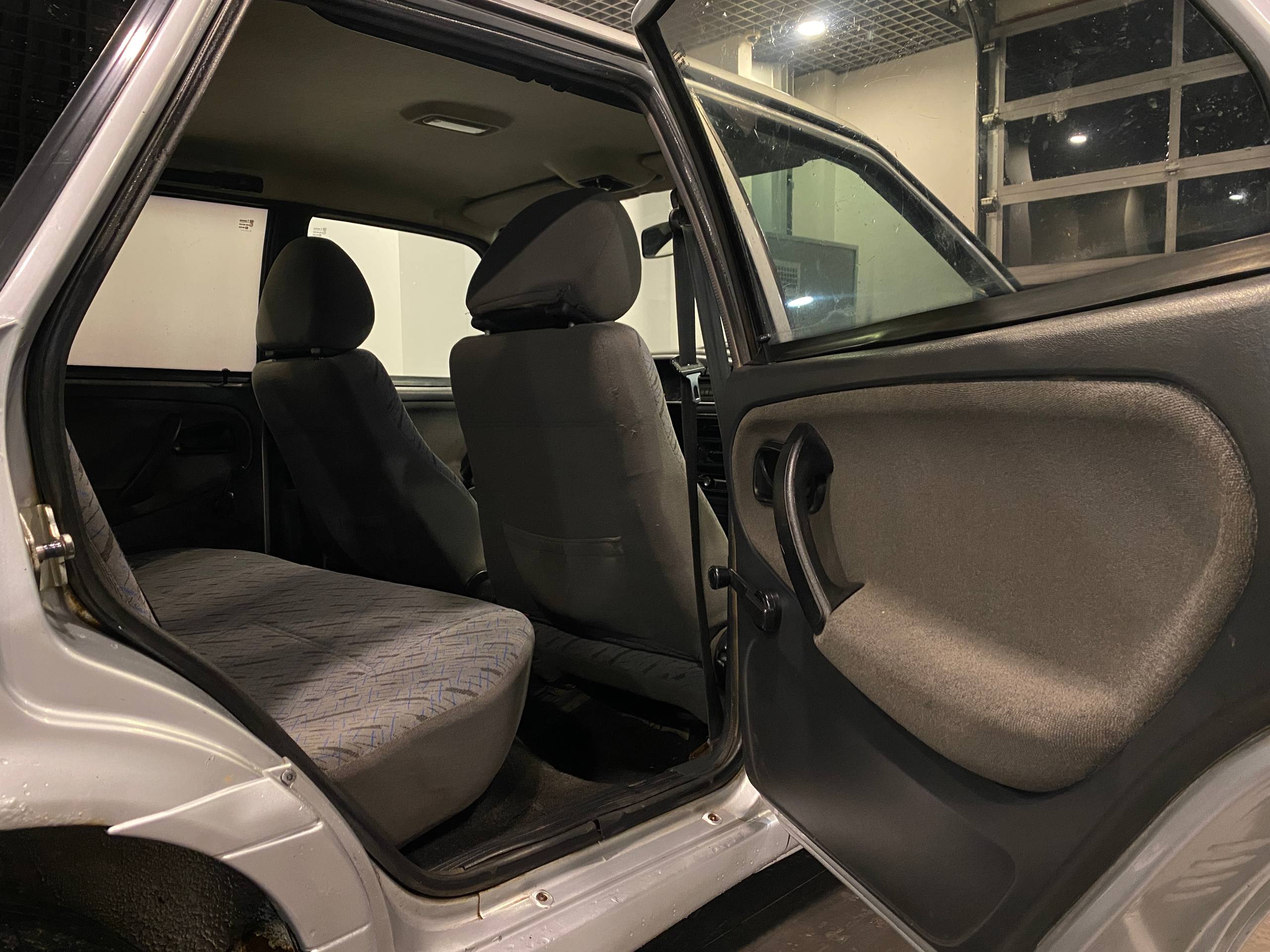 LADA 2115