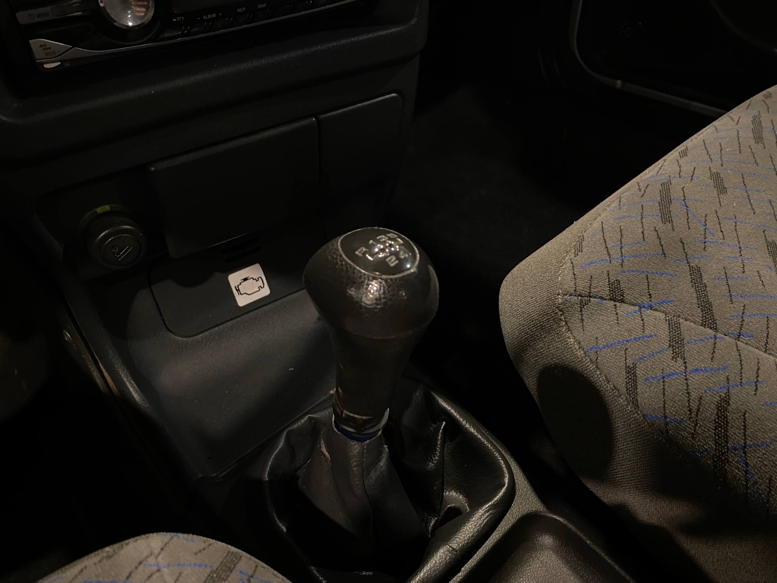 LADA 2115