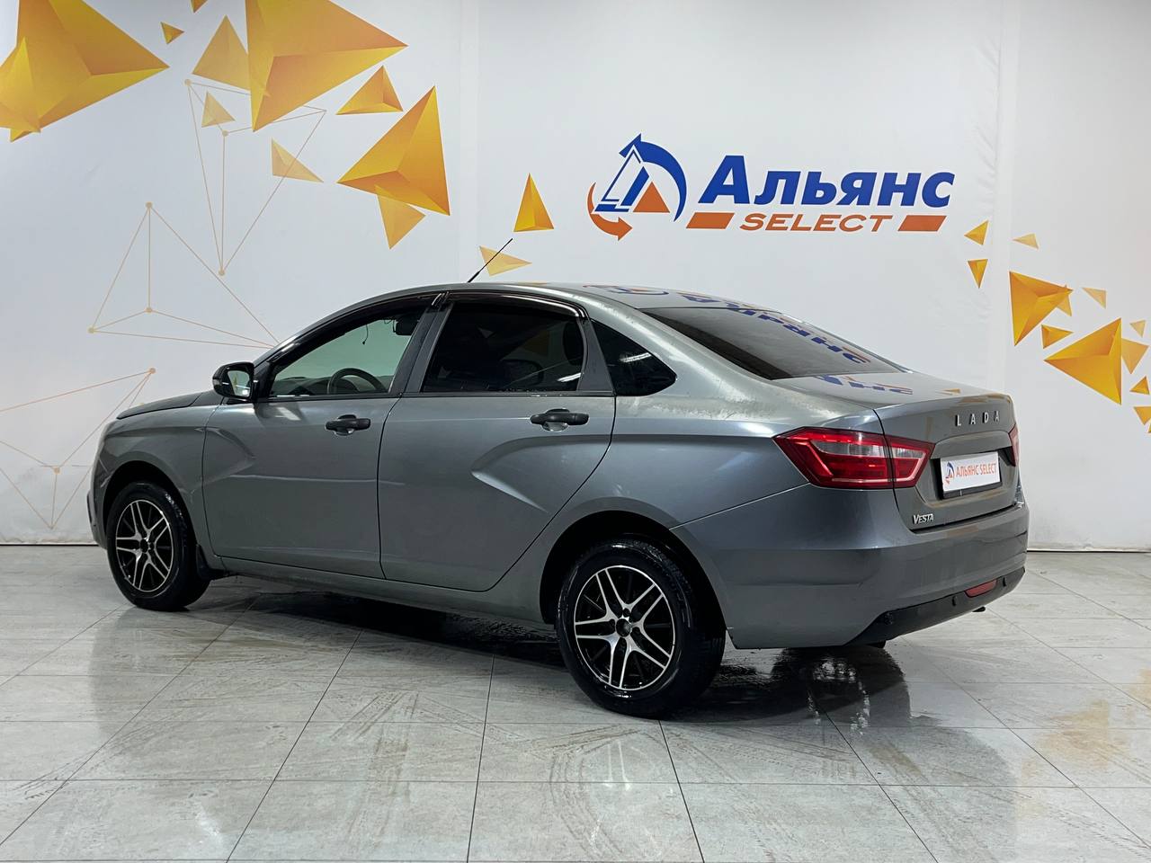 LADA VESTA