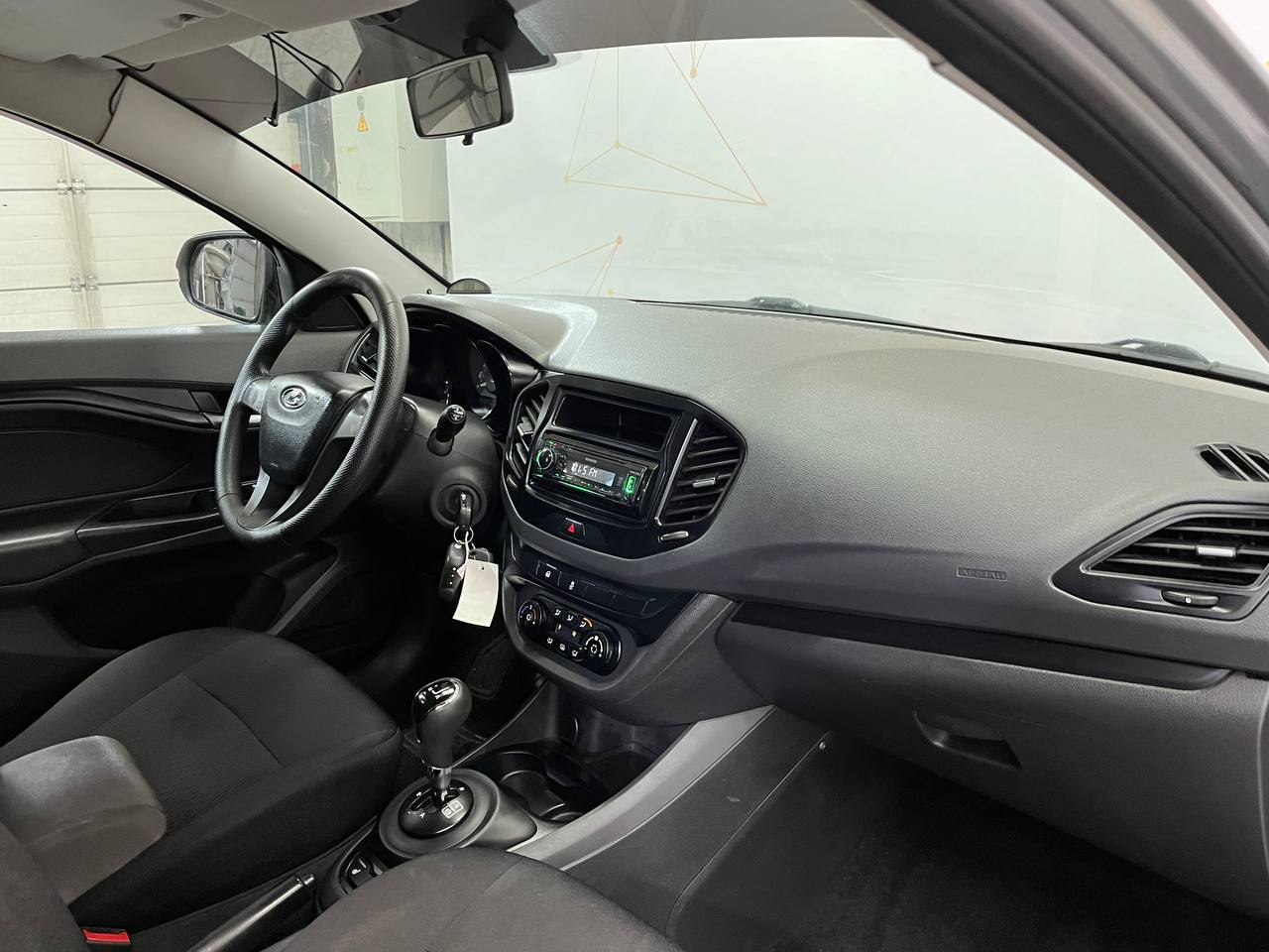 LADA VESTA