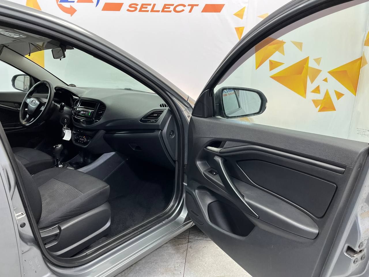 LADA VESTA