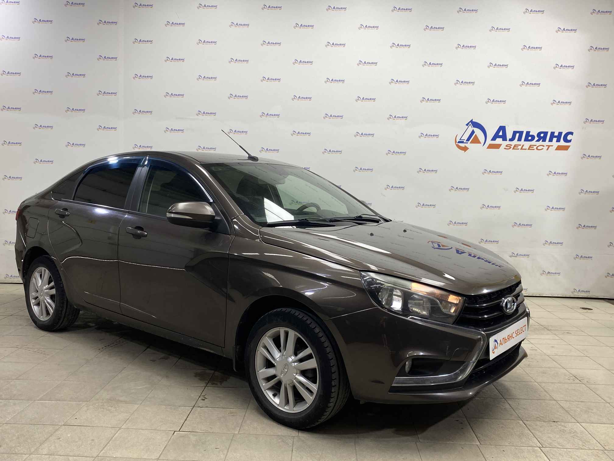 LADA VESTA