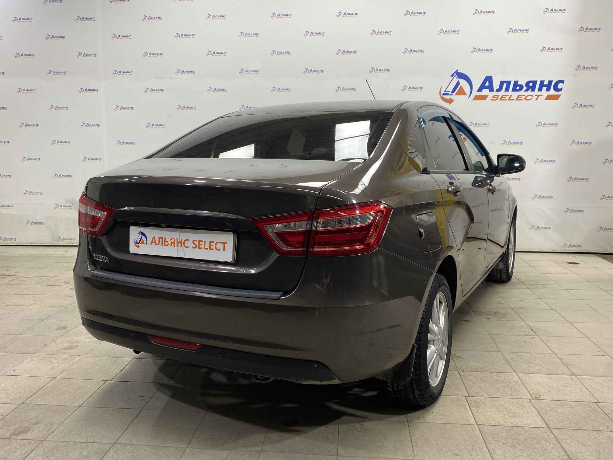 LADA VESTA