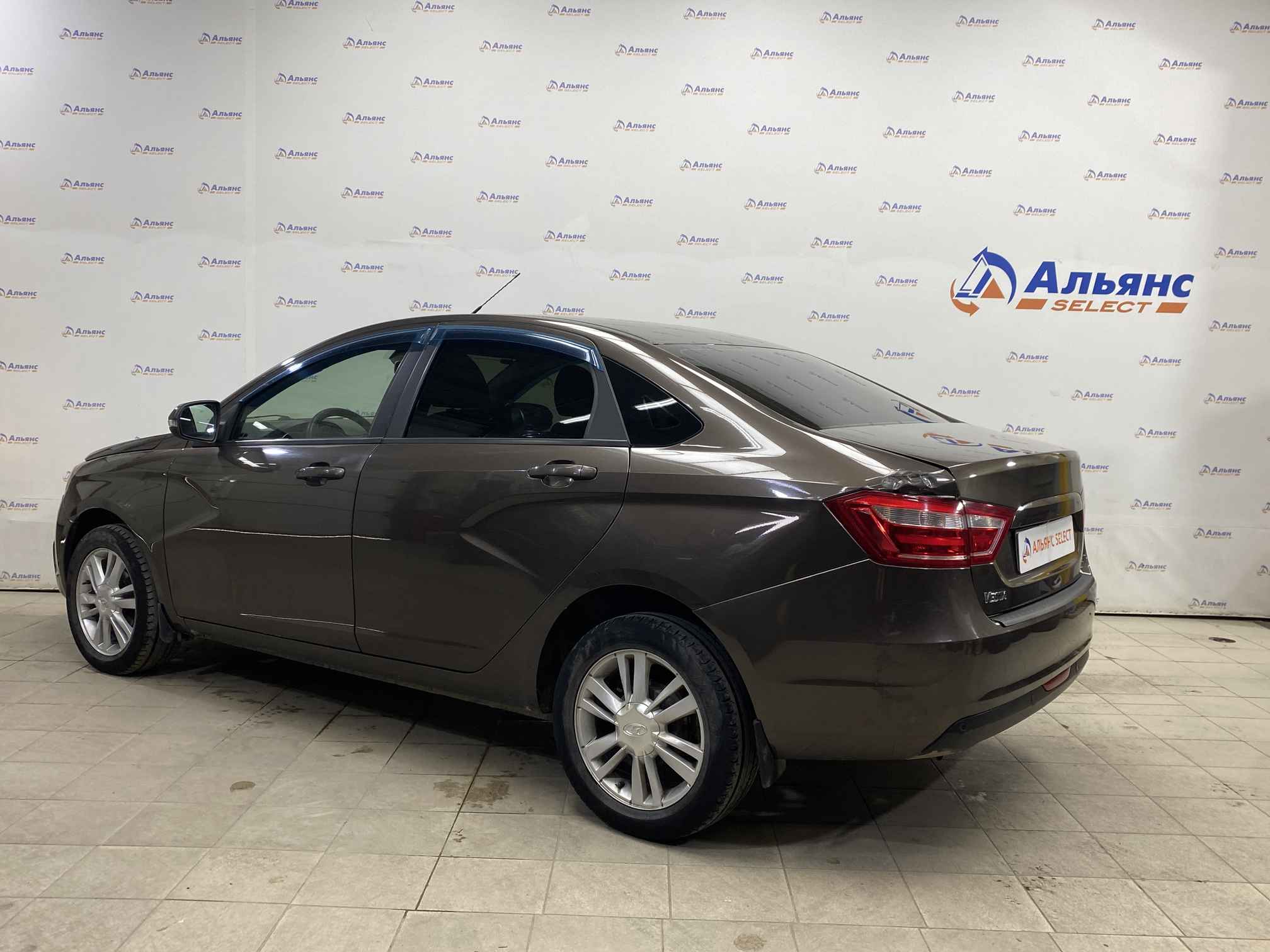 LADA VESTA
