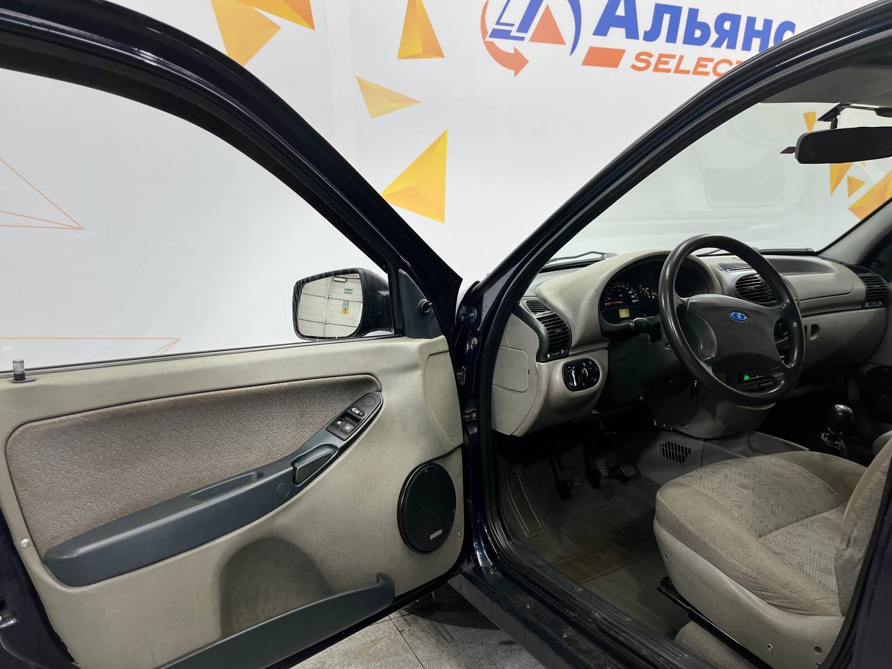 LADA KALINA