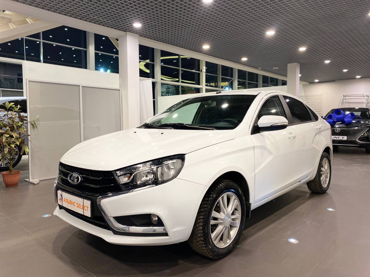 LADA VESTA