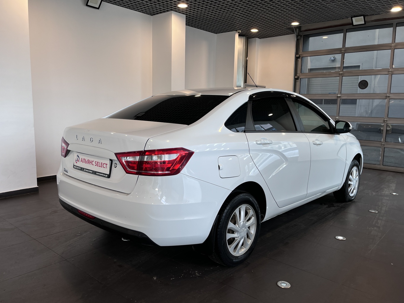 LADA VESTA