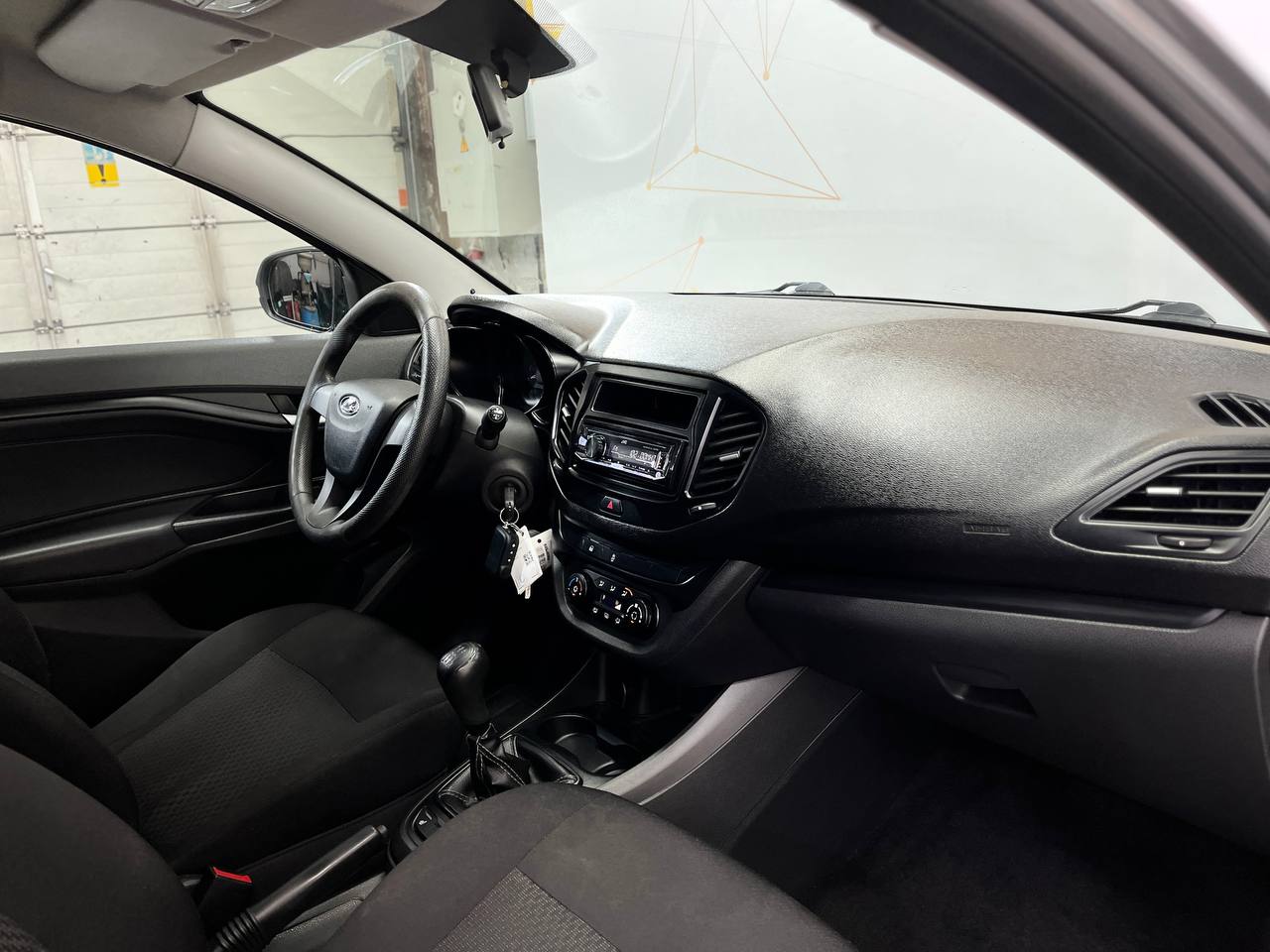 LADA VESTA