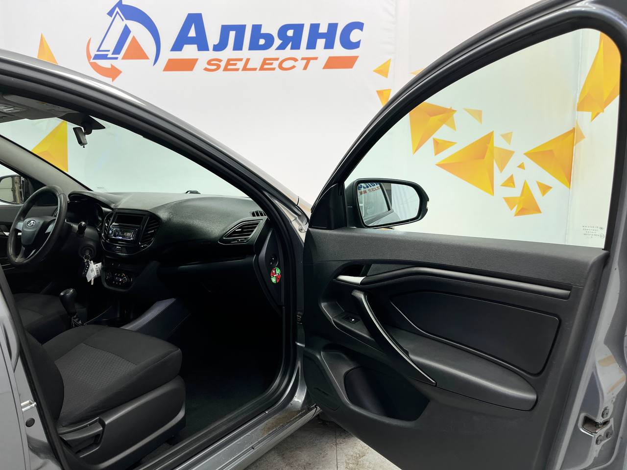 LADA VESTA