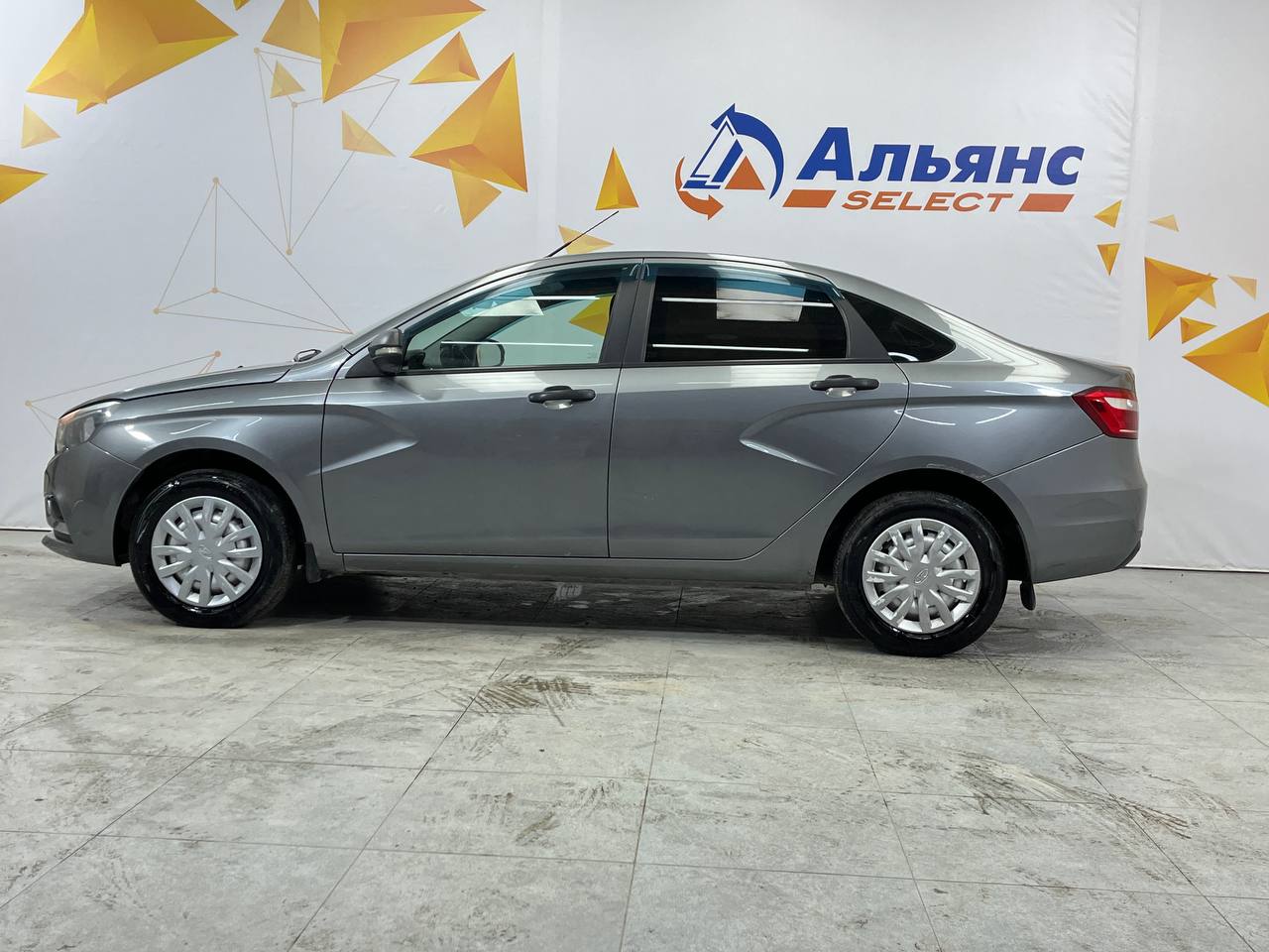LADA VESTA