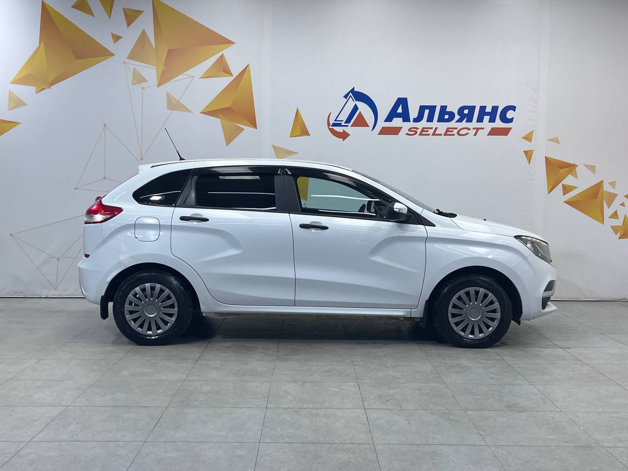 LADA XRAY