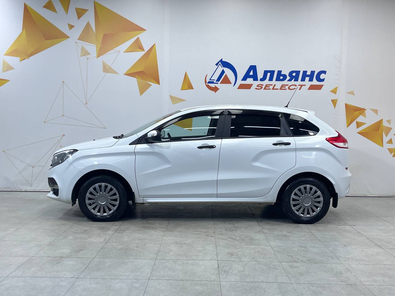 LADA XRAY