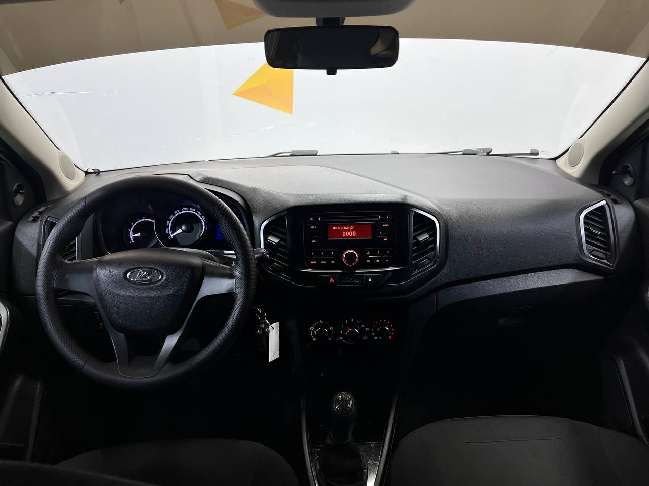 LADA XRAY