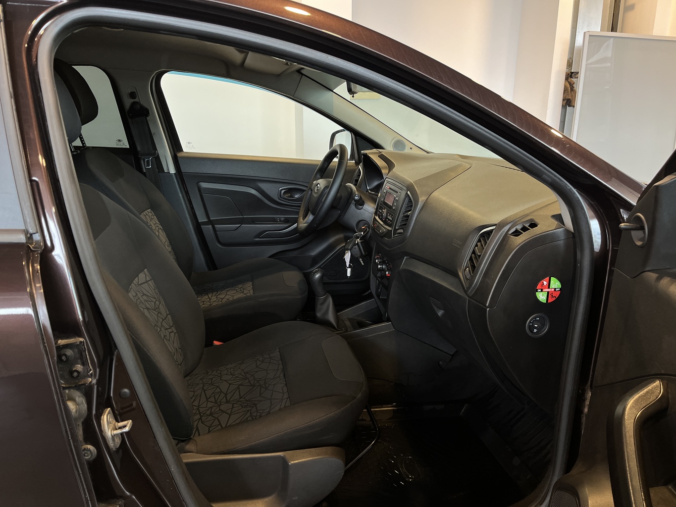 LADA XRAY
