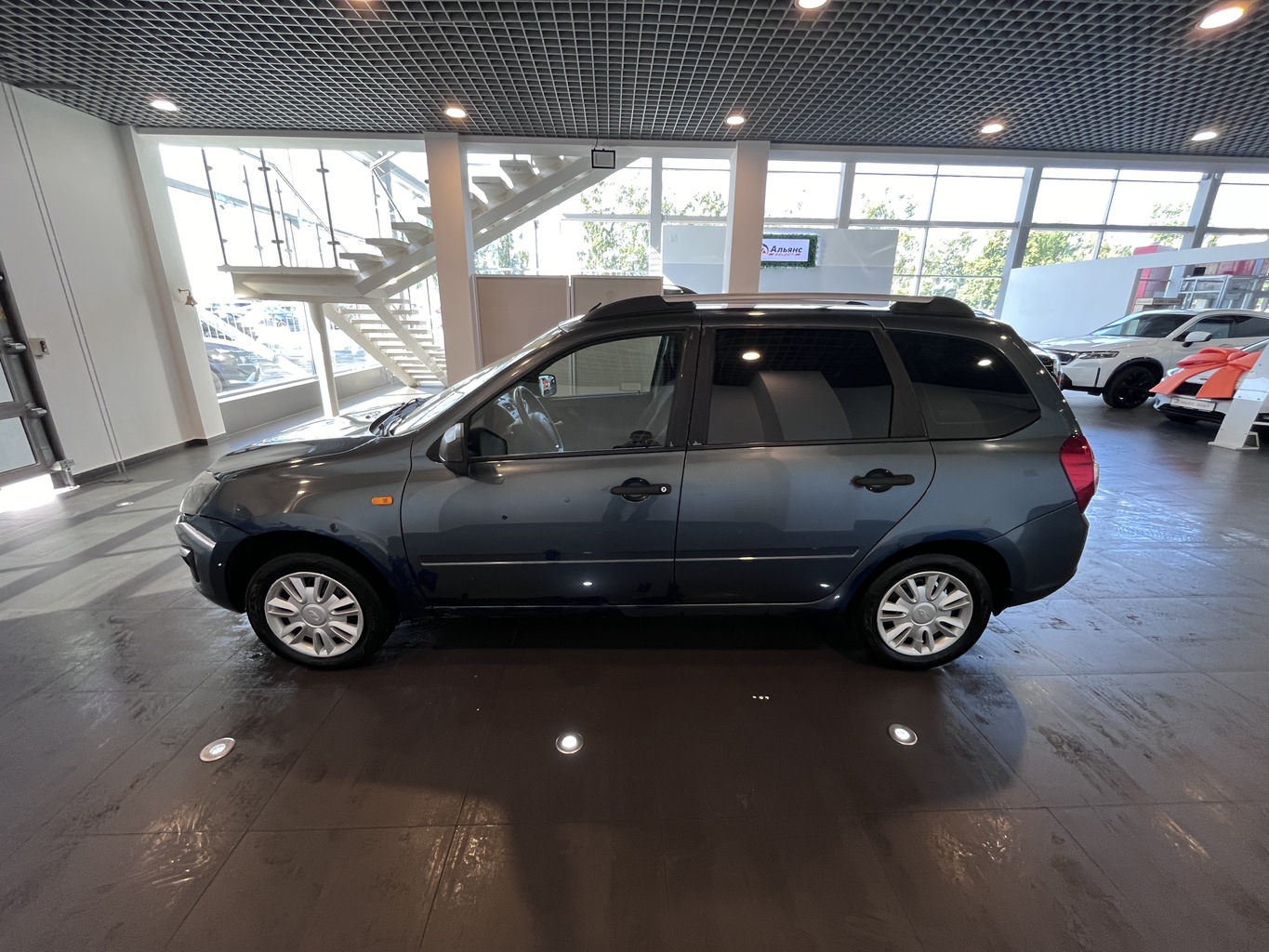 LADA KALINA