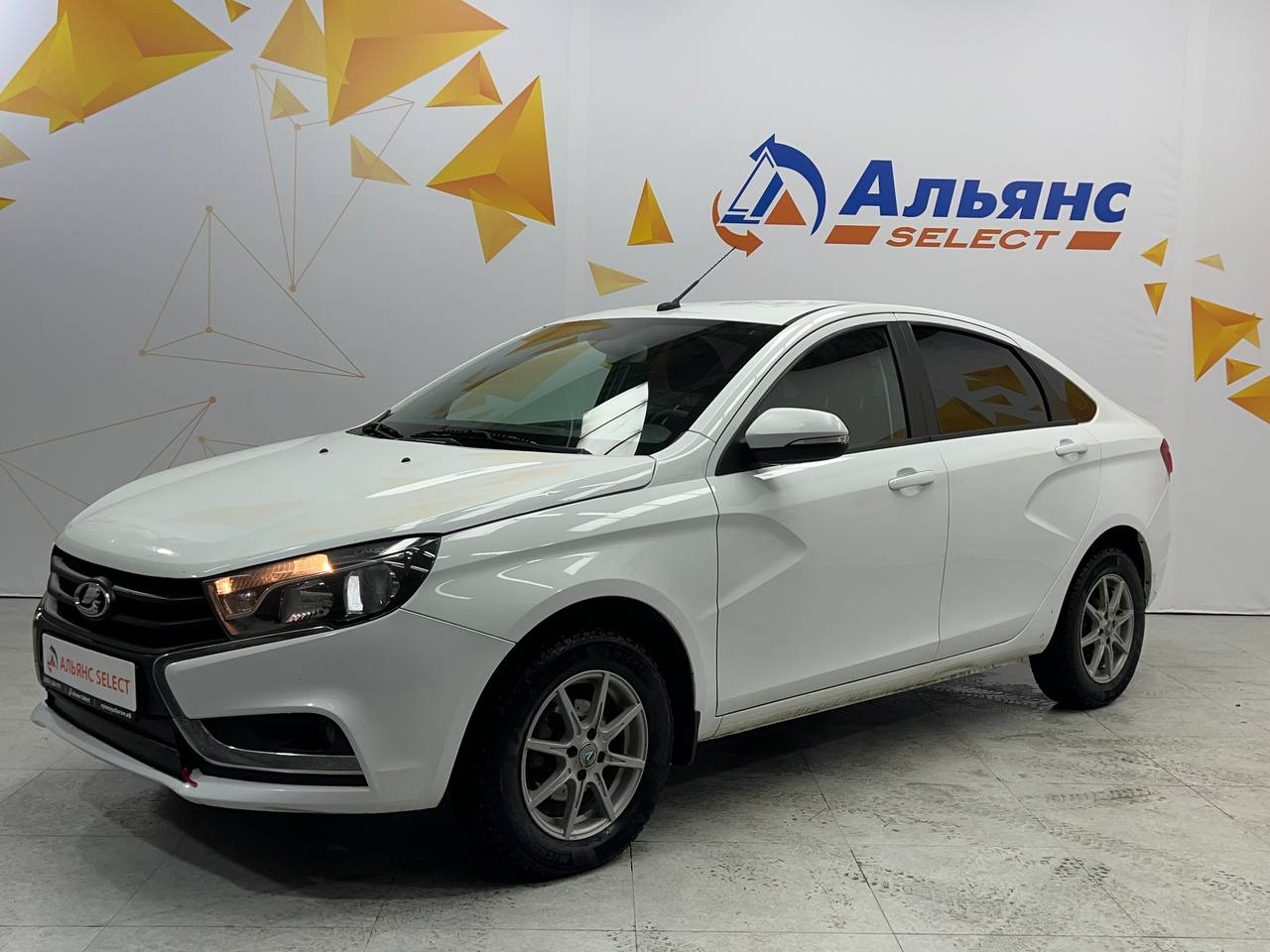 LADA VESTA