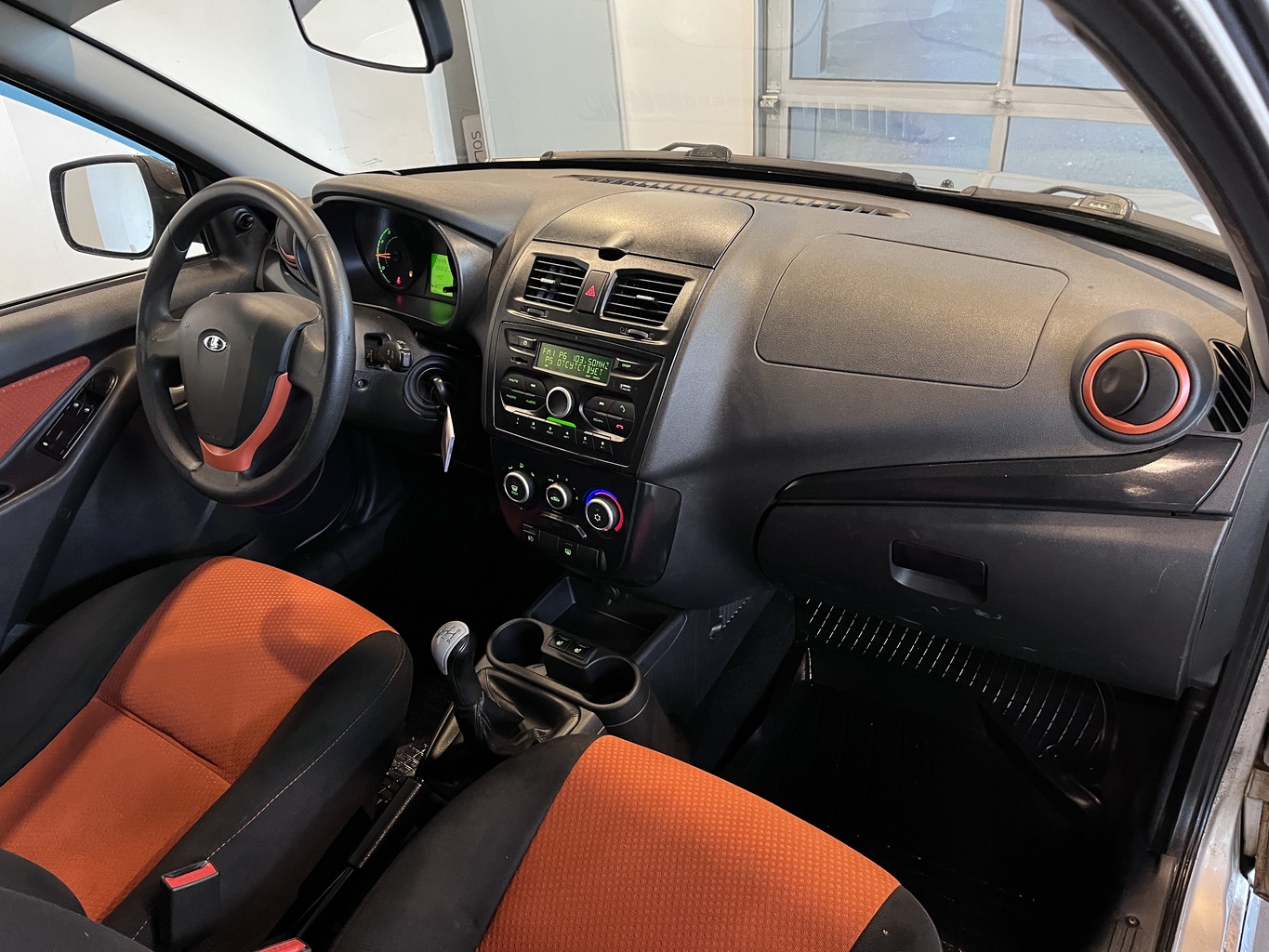 LADA KALINA