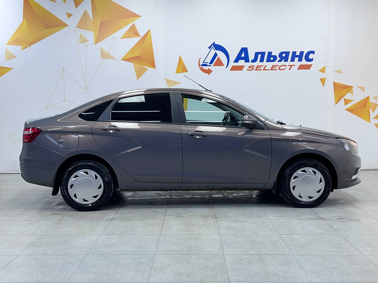 LADA VESTA