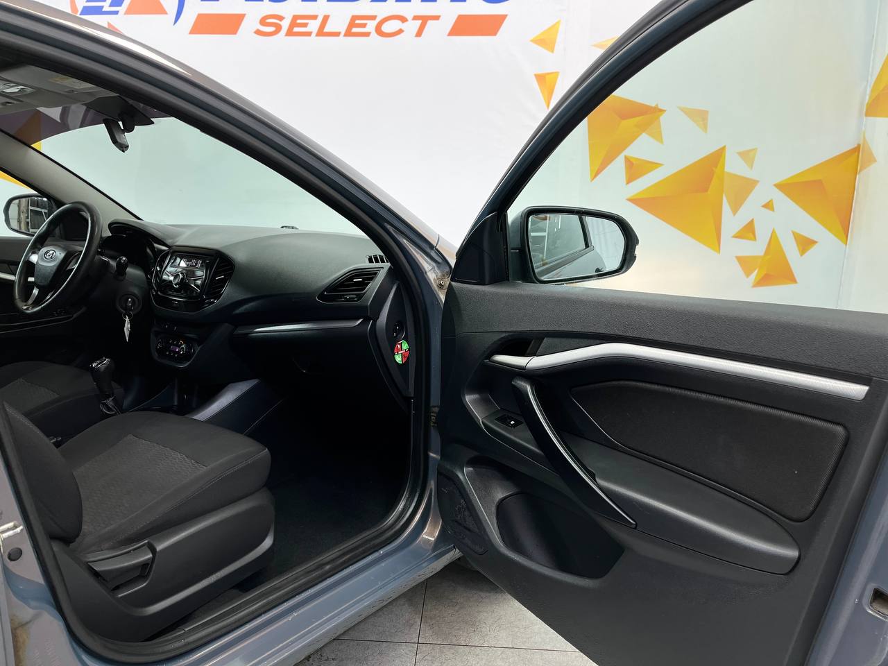 LADA VESTA