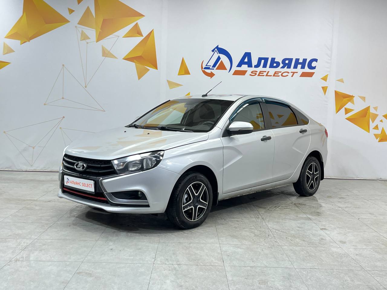 LADA VESTA