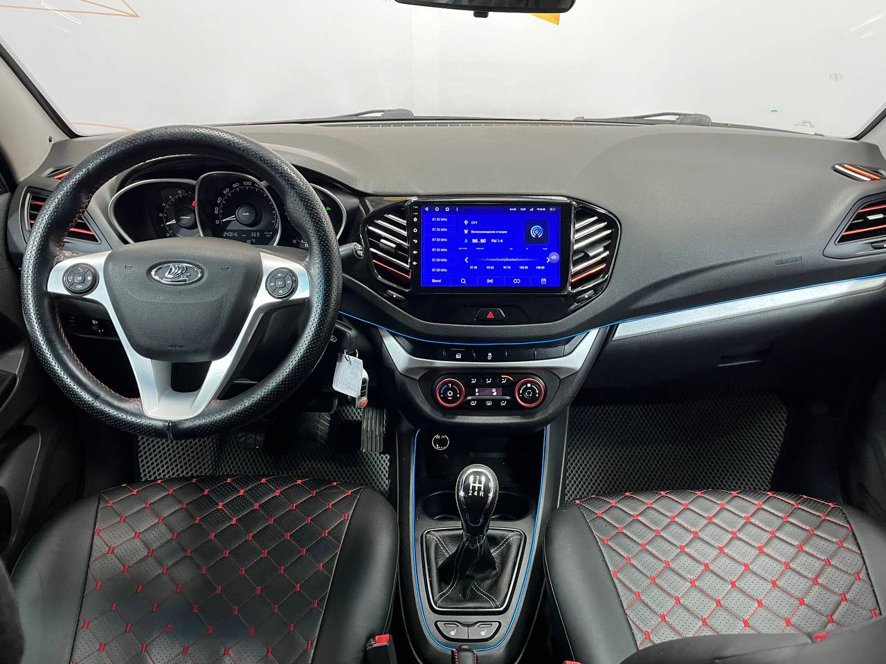 LADA VESTA