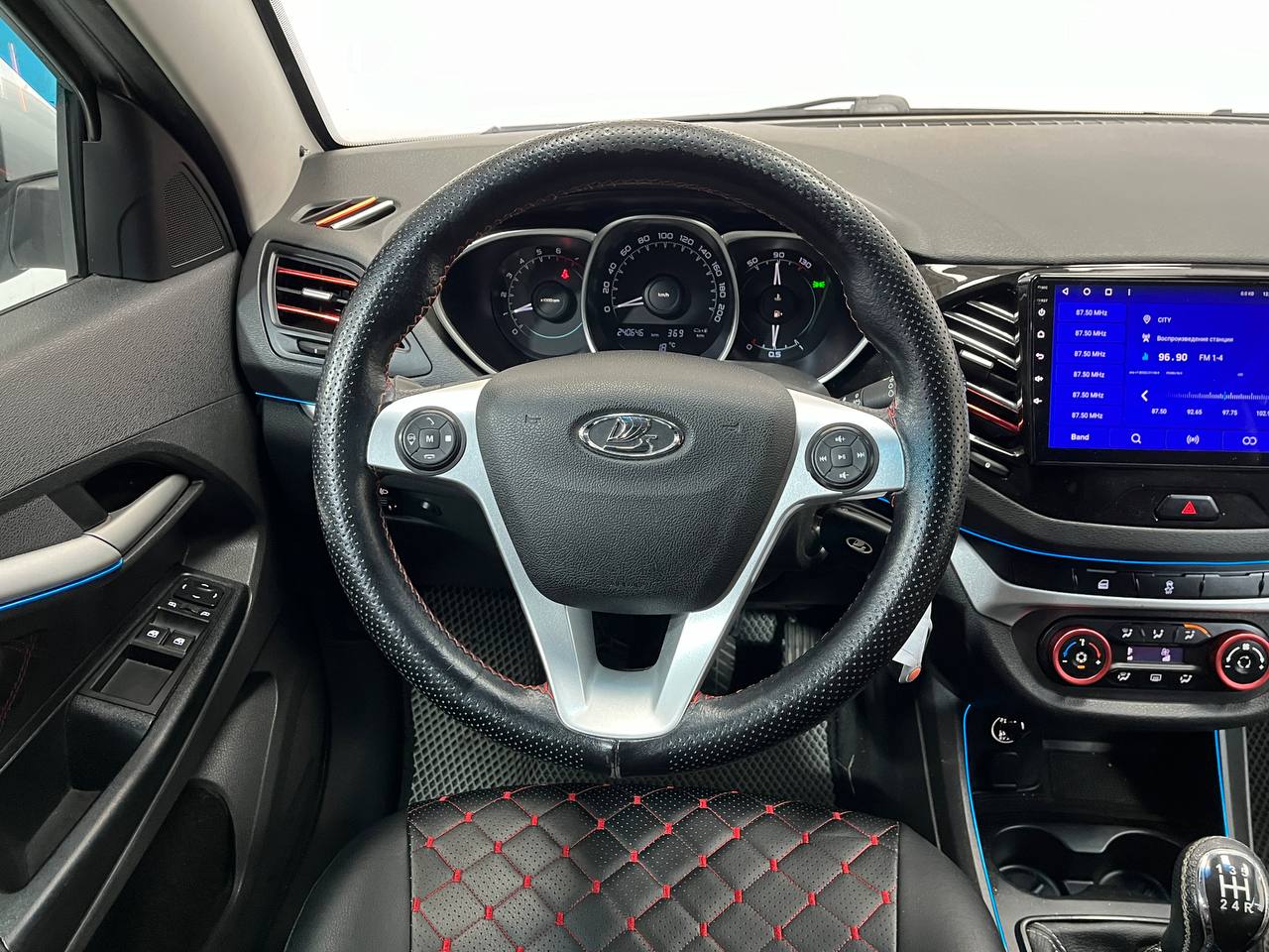 LADA VESTA