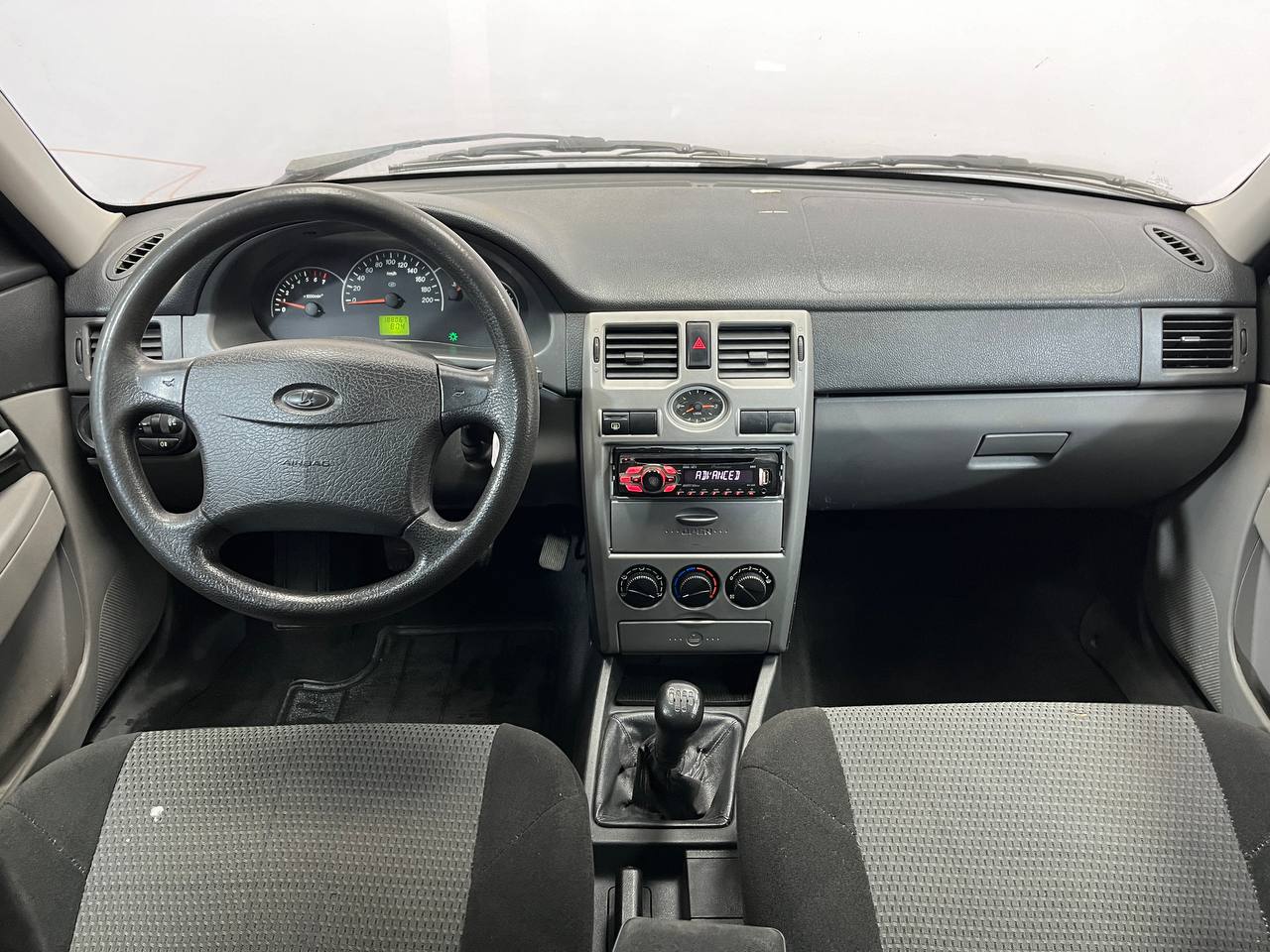 LADA PRIORA