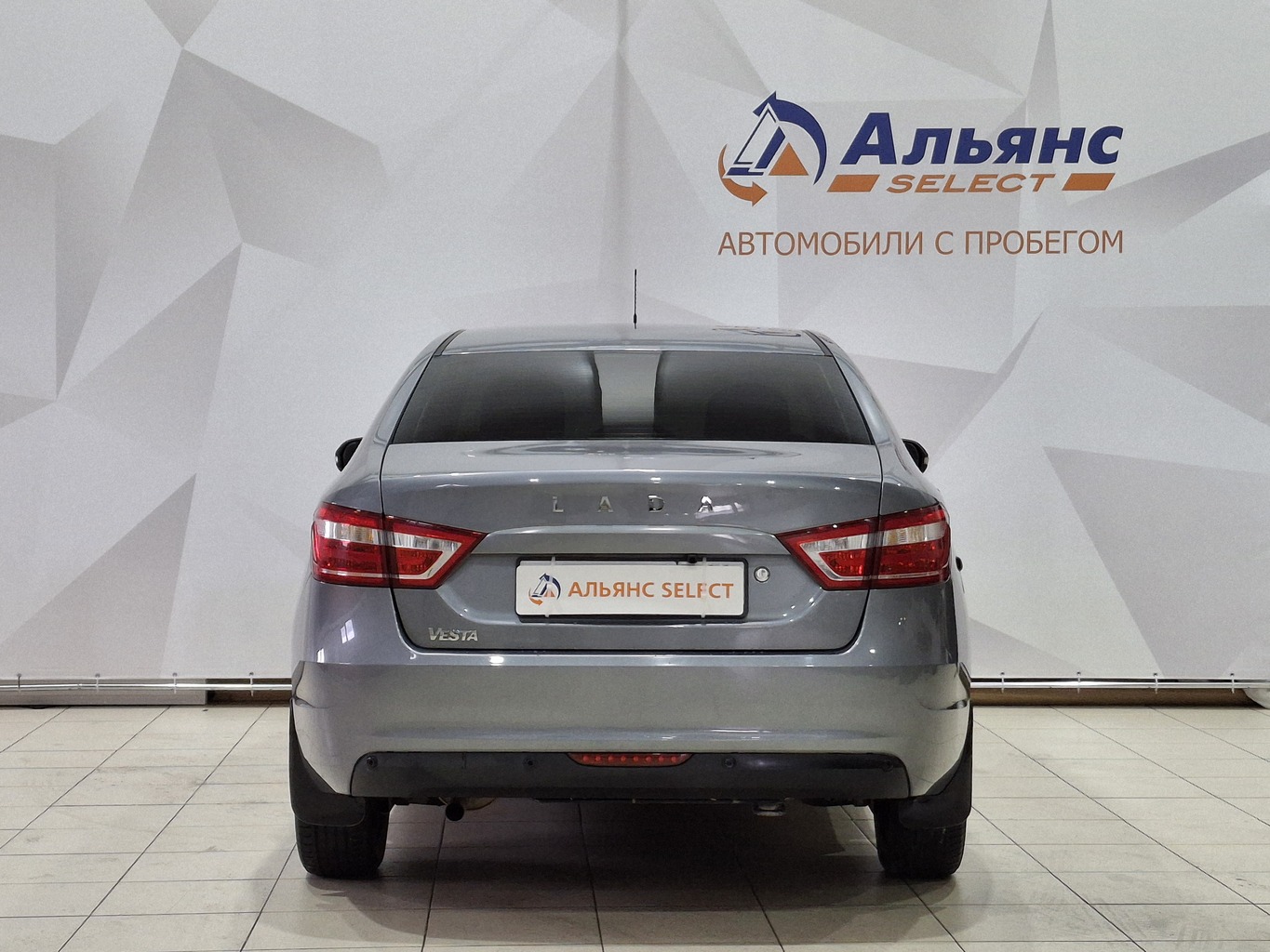 LADA VESTA