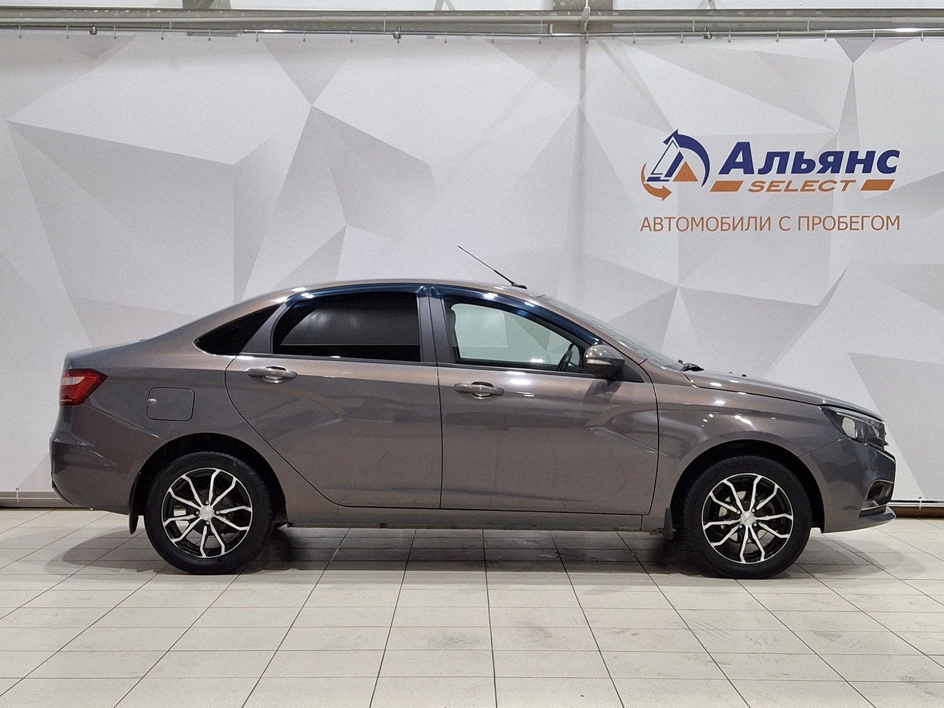 LADA VESTA