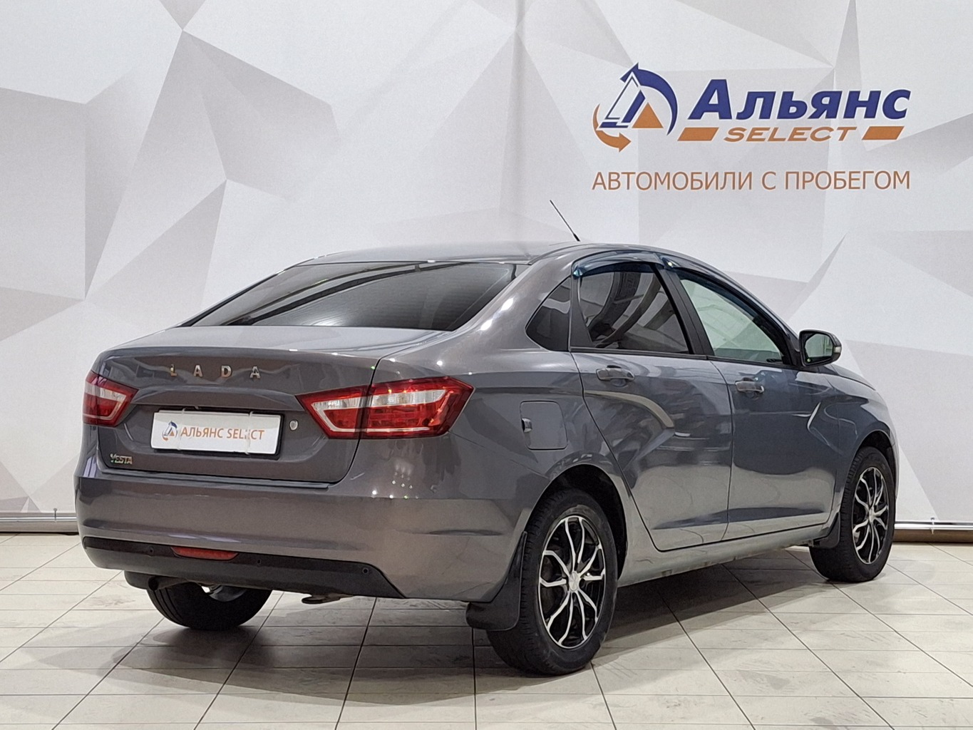 LADA VESTA