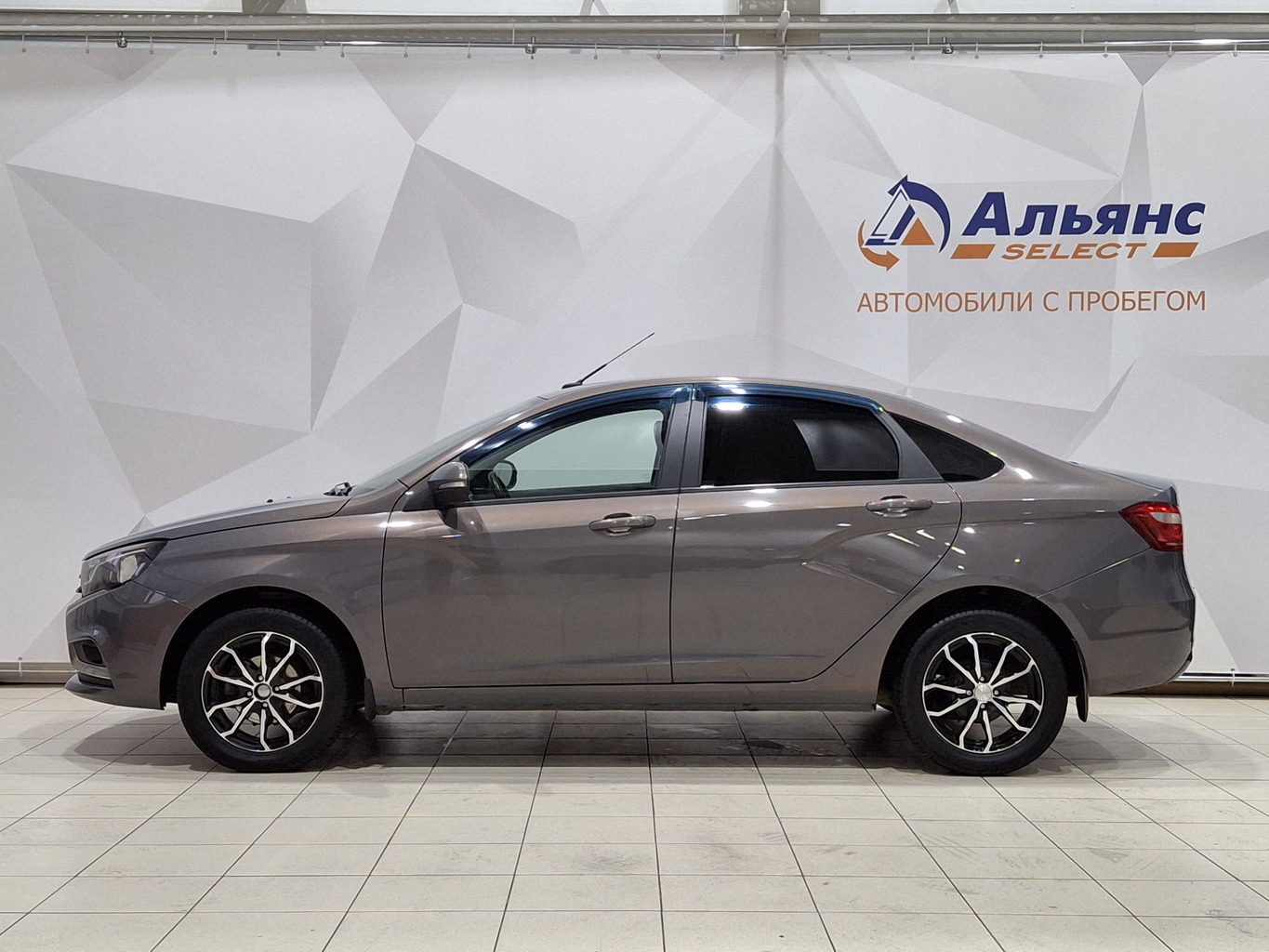 LADA VESTA