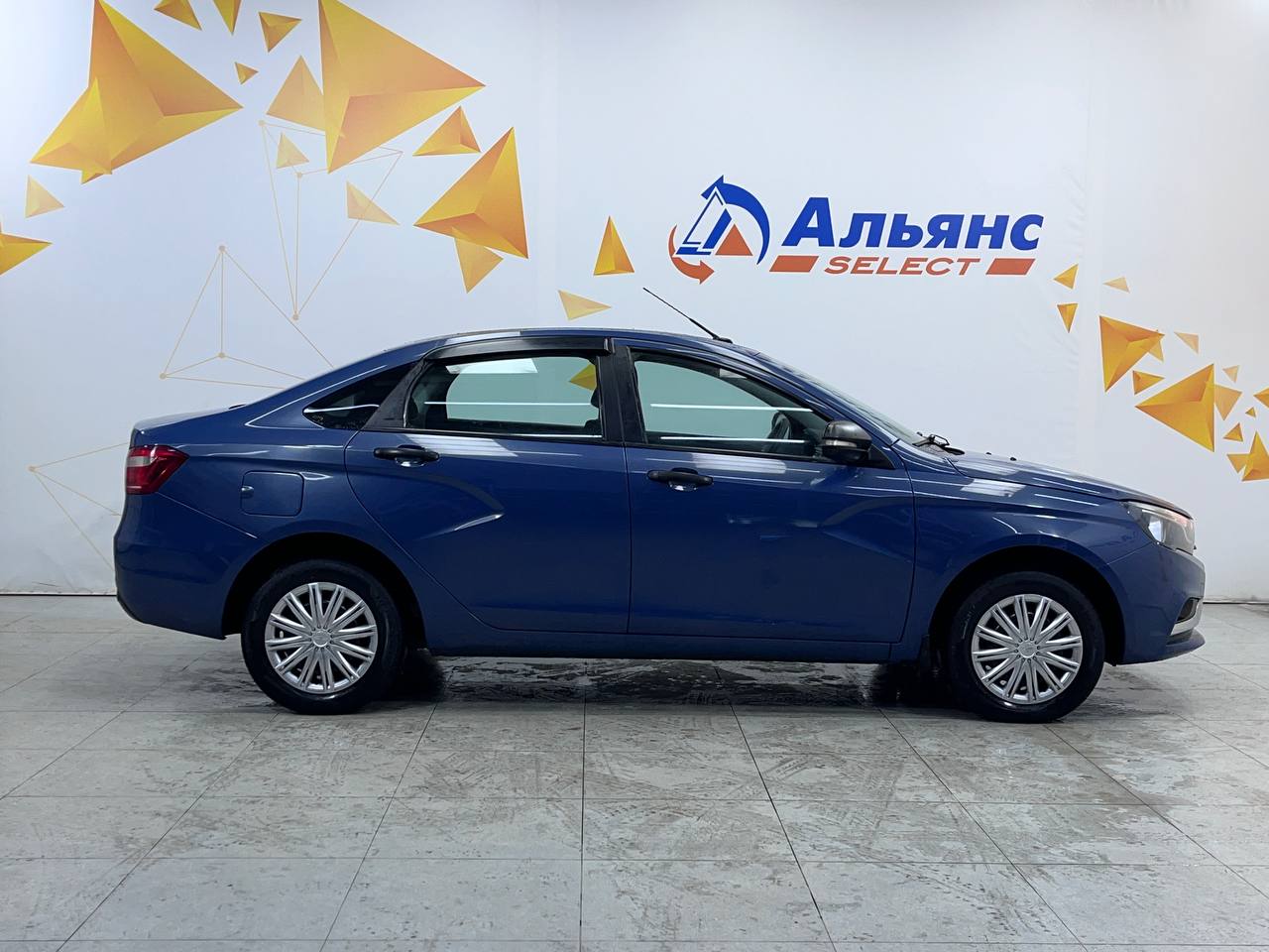 LADA VESTA