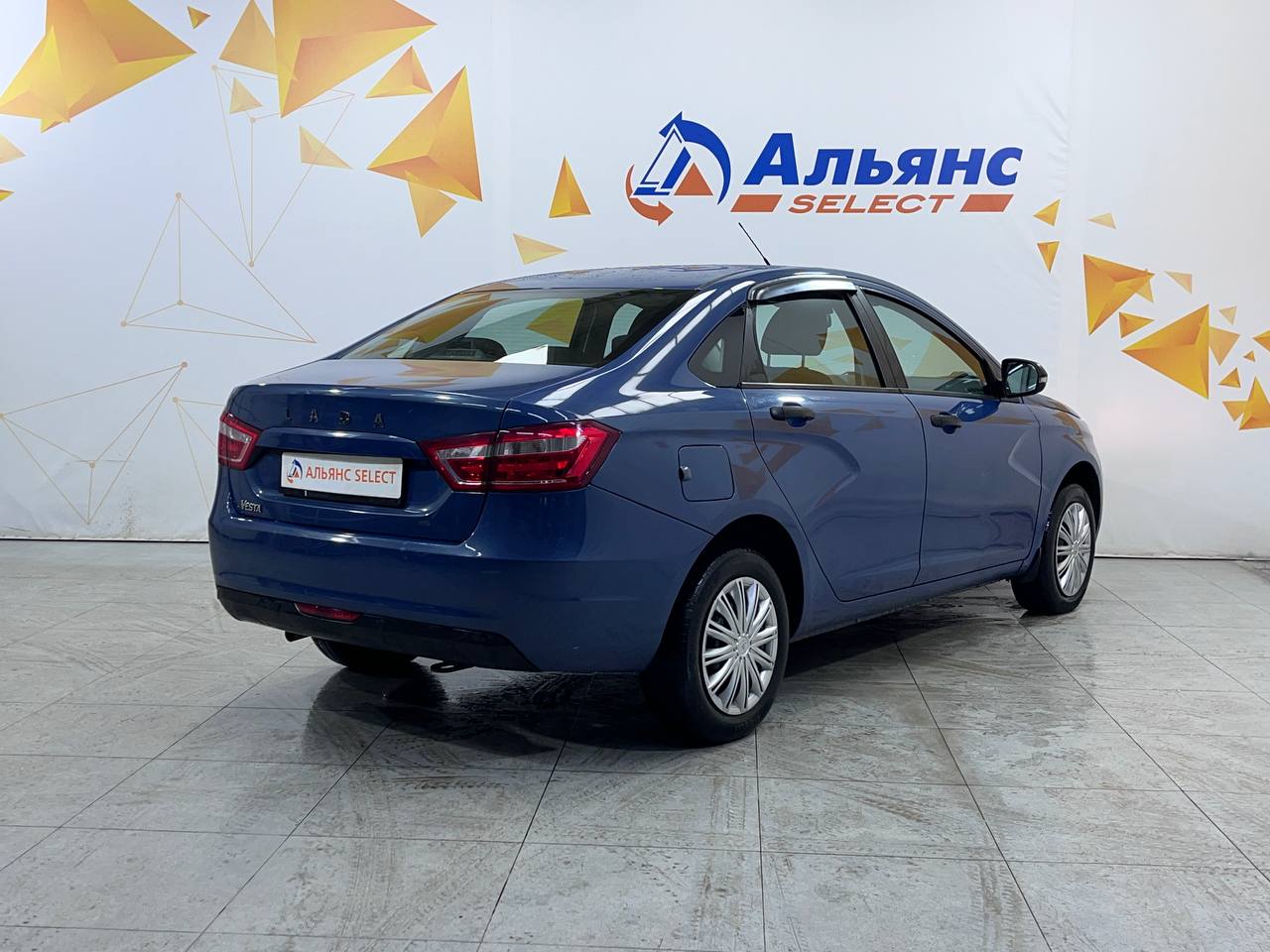 LADA VESTA