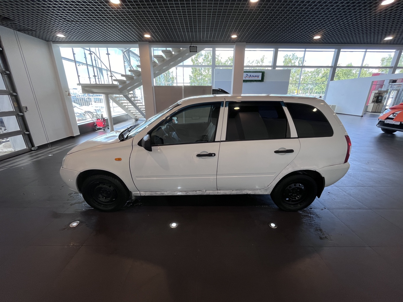 LADA KALINA