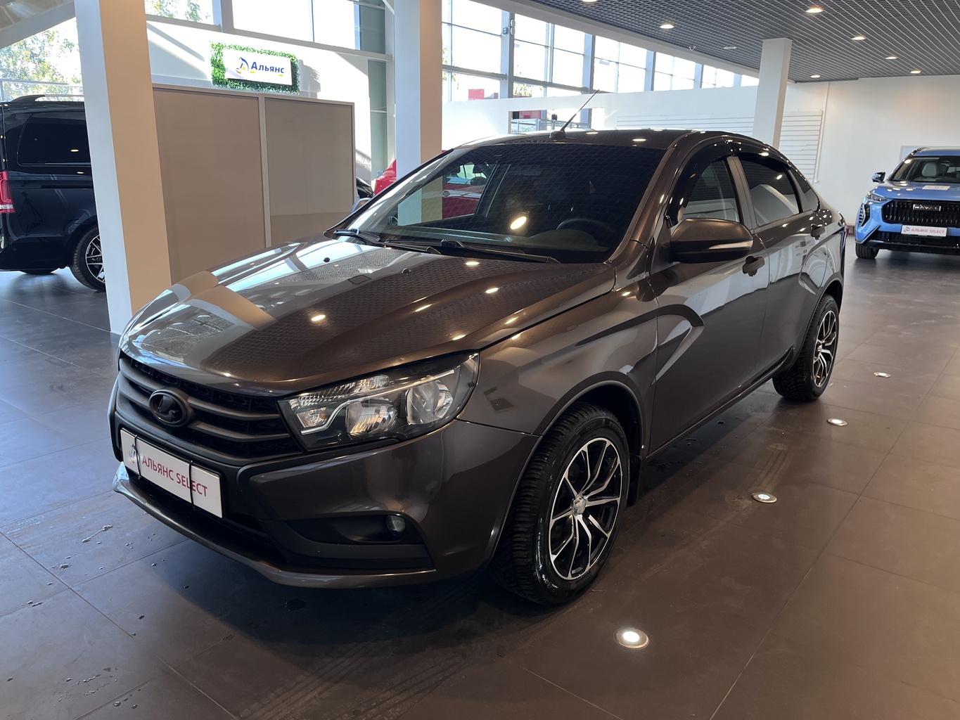 LADA VESTA