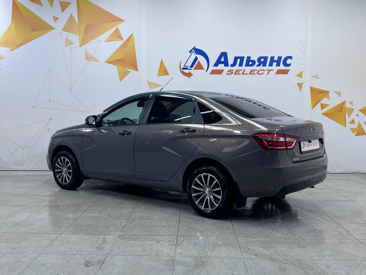 LADA VESTA