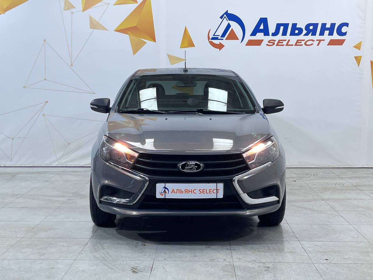 LADA VESTA