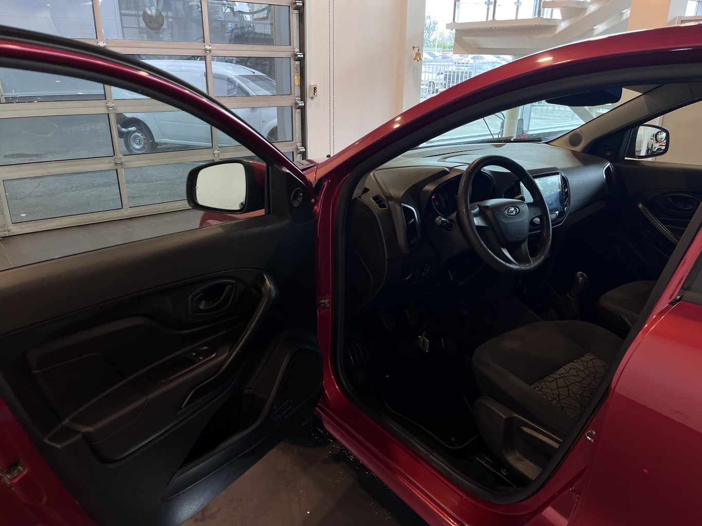 LADA XRAY