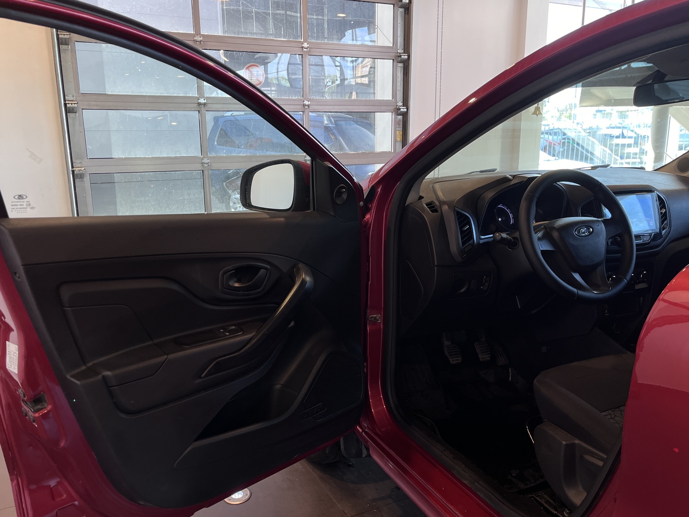 LADA XRAY