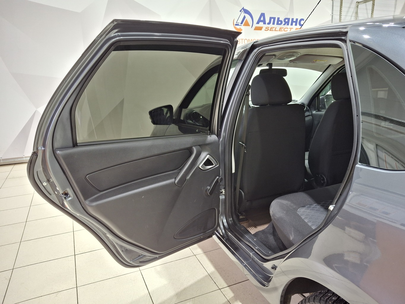 LADA GRANTA