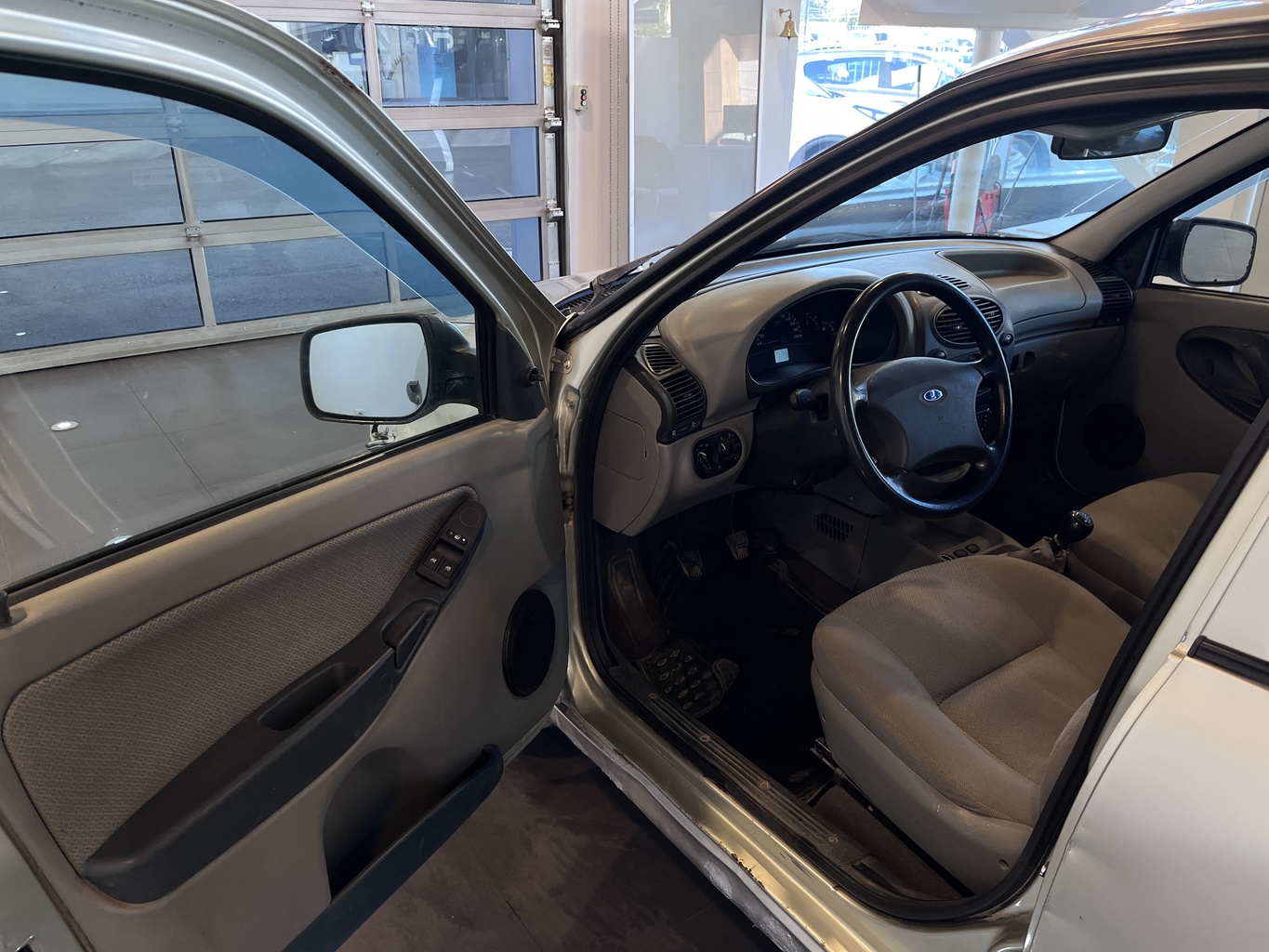 LADA KALINA