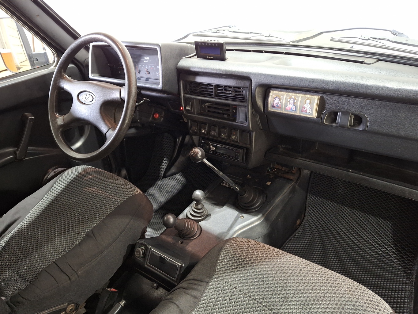 LADA 2131 (4X4)