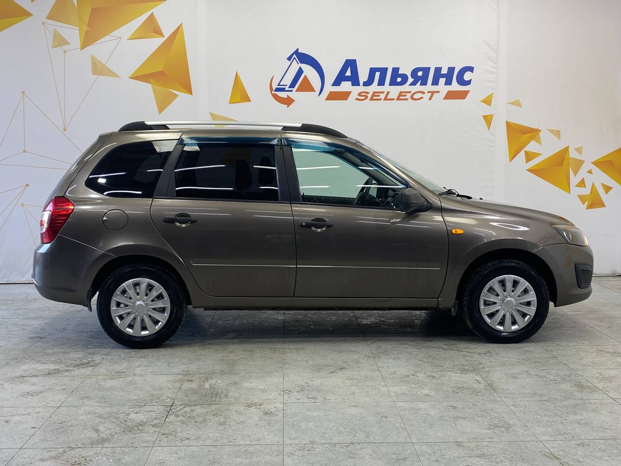 LADA KALINA