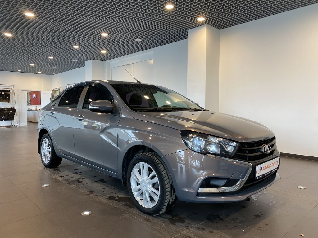 LADA VESTA