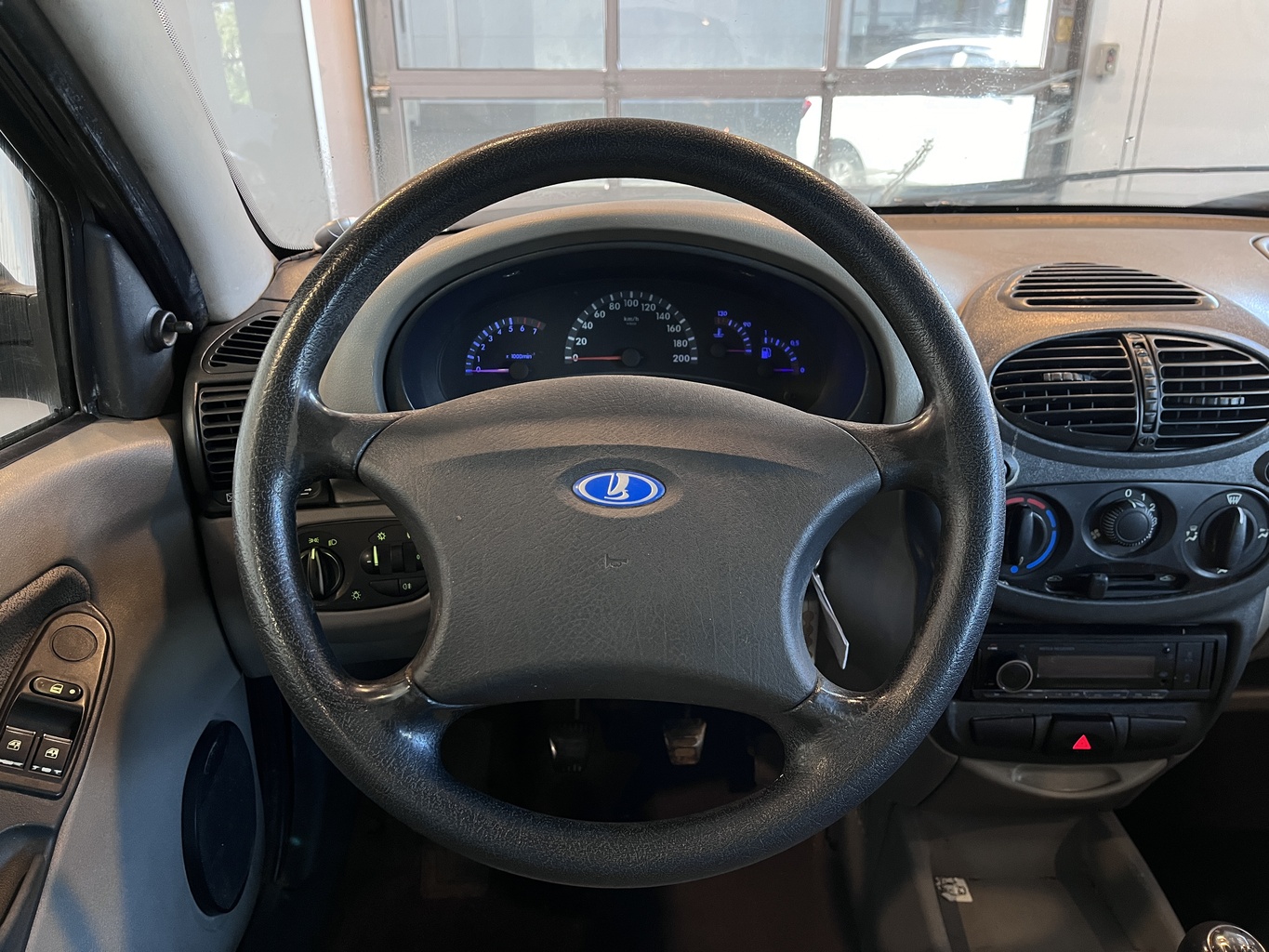 LADA KALINA